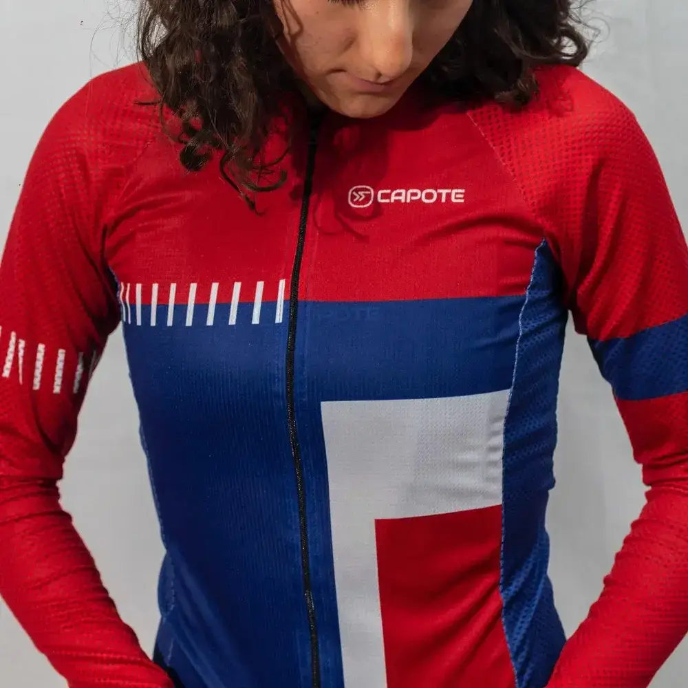 332515776_664365612158443_1967465094805034580_n Jersey Unisex Manga Larga Light Rojo/Azul - Capote