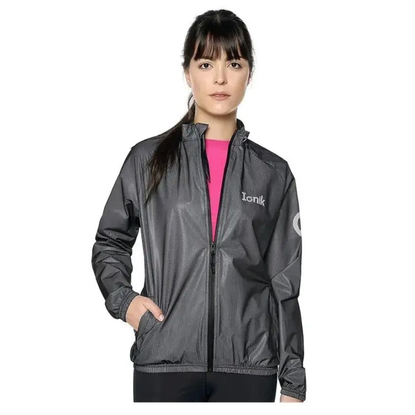 Chaqueta Impermeable Negra Femenina - Ionik