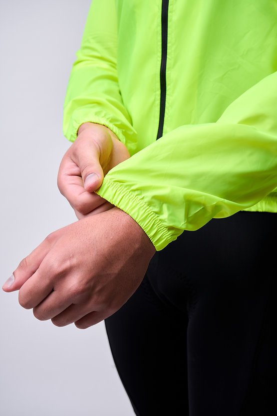 Chaqueta Rompevientos 2.0 Light Verde Neón Masculina – Ionik