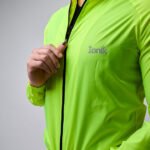Chaqueta Rompevientos 2.0 Light Verde Neón Masculina – Ionik
