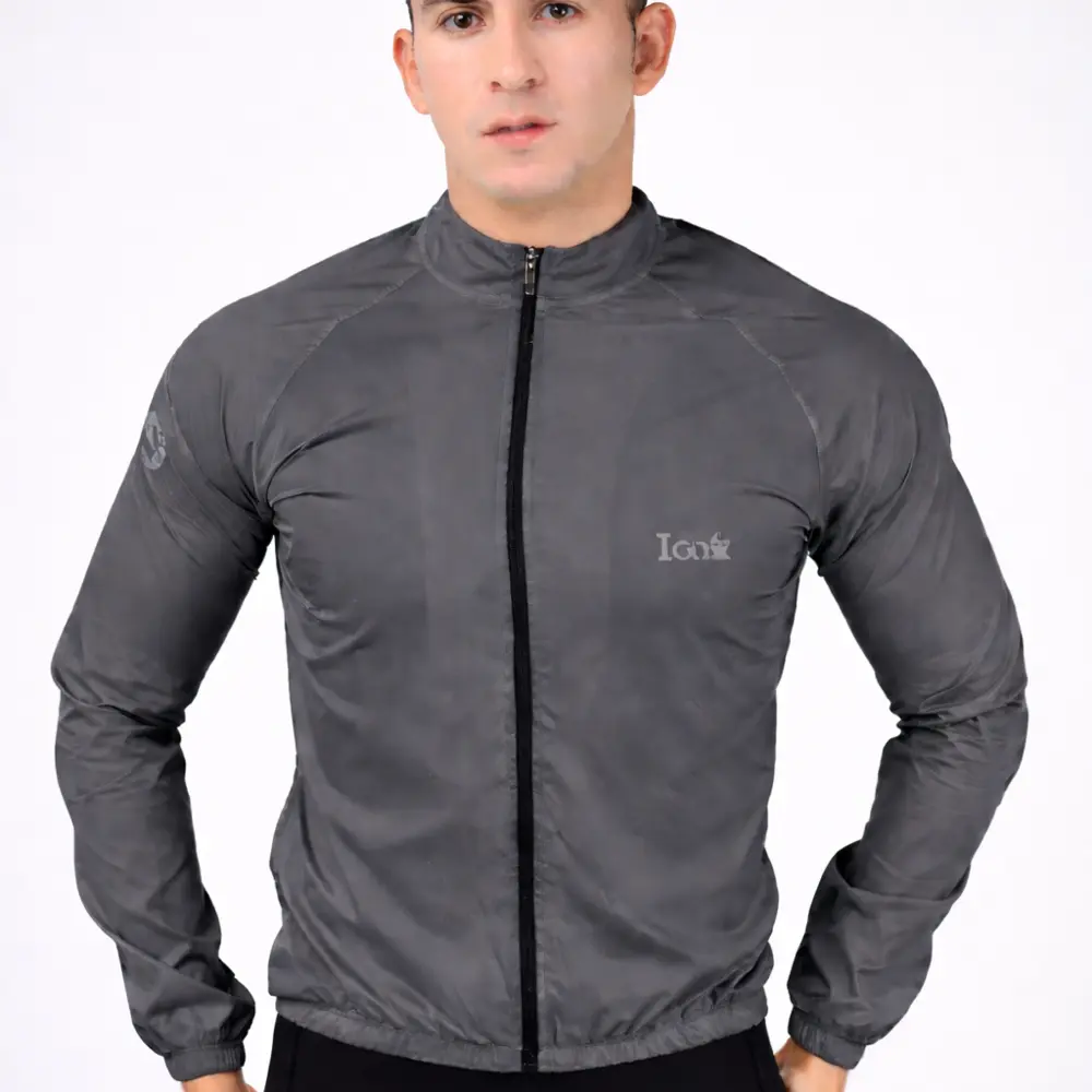 Chaqueta Rompevientos Light Gris Masculina 2.0 – Ionik
