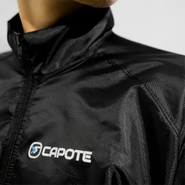 Chaqueta Rompevientos Unisex Negra - Capote