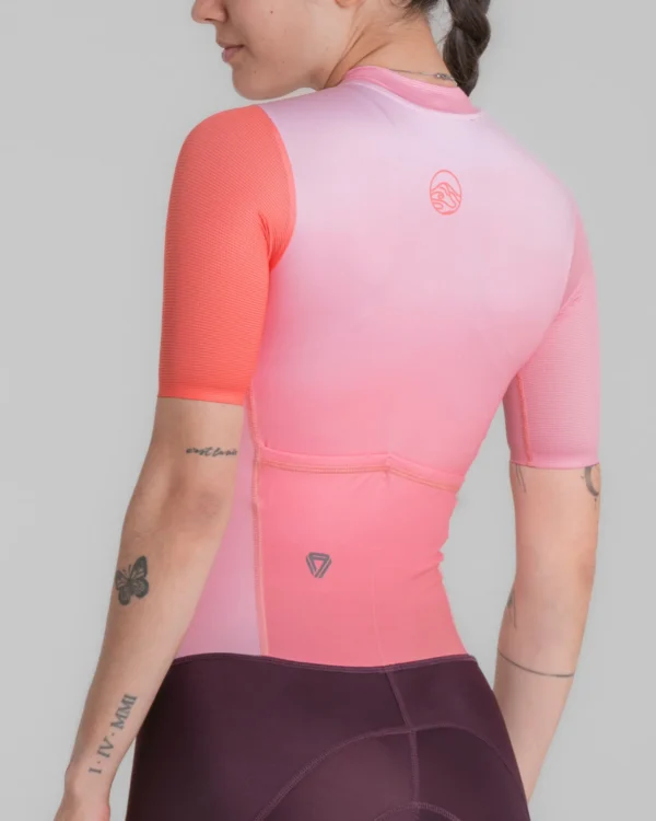 Enterizo Manga Corta Desert Rosa/Morado Gw