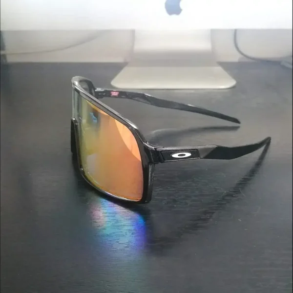 GAFAS DE CICLISMO OAKLEY SUTRO NEGRAS CON FOTOCROMÁTICO REACTIVO