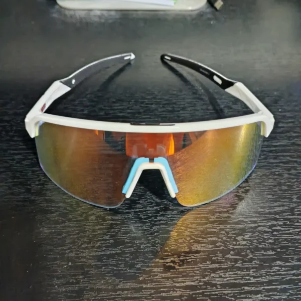Gafas de ciclismo Oakley Sutro Lite Blancas con fotocromático reactivo
