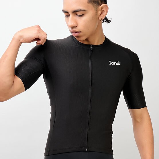 Jersey Star Masculino Negro 2.0 - Ionik